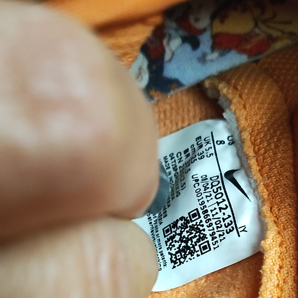 Nike Women's Sneakers - Orange, Purple, Green‎ - Picture 8 of 9